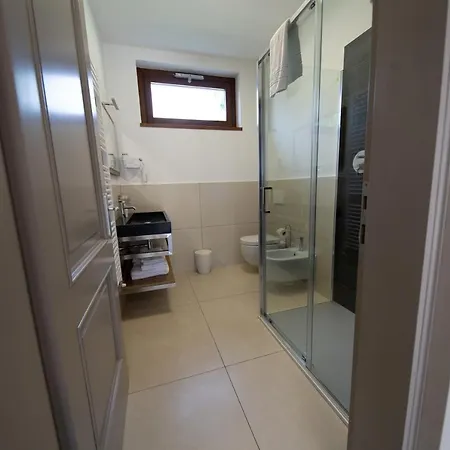 B&b” La Tezza” Couette-café